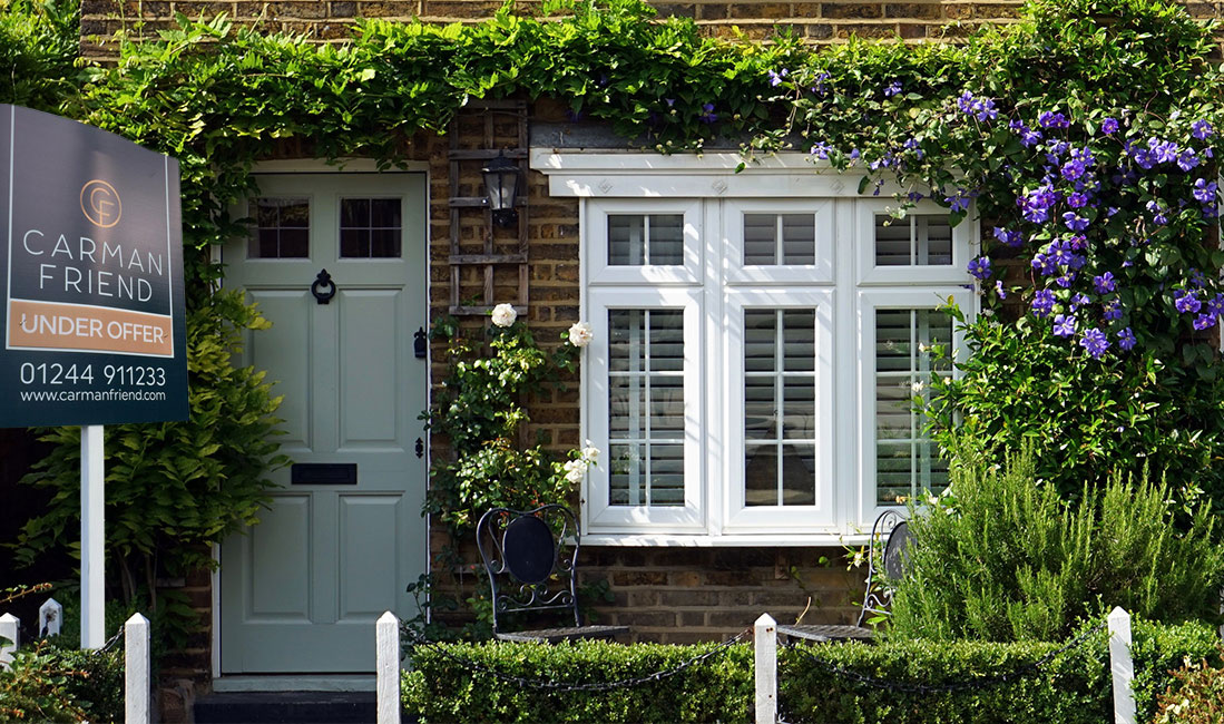 What You Should Look for When Choosing an Agent Carman Friend