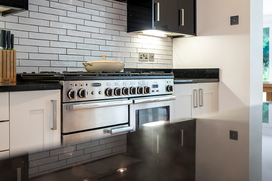 Photo of range cooker in beautiful kitchen